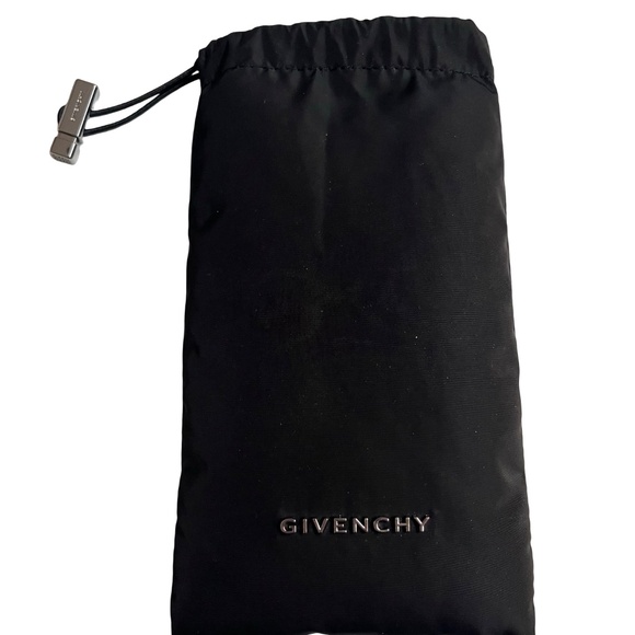 GIVENCHY PUFFER SUNGLASSES POUCH CASE with Drawstring Cord - Black w/ Metal Logo - Picture 4 of 5